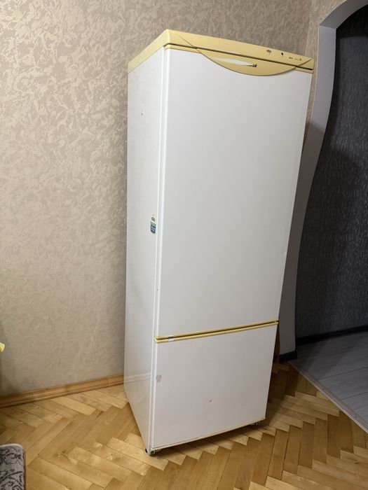 Продам холодильник б/у робочий стан