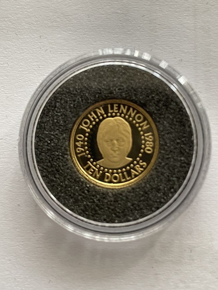 Золоті монети The Royal Mint тираж 500шт. Англія