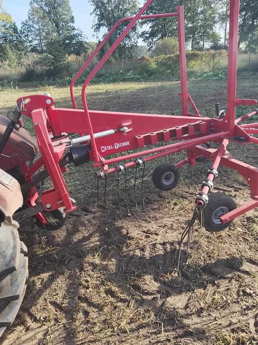 Zgrabiarka metal-technik