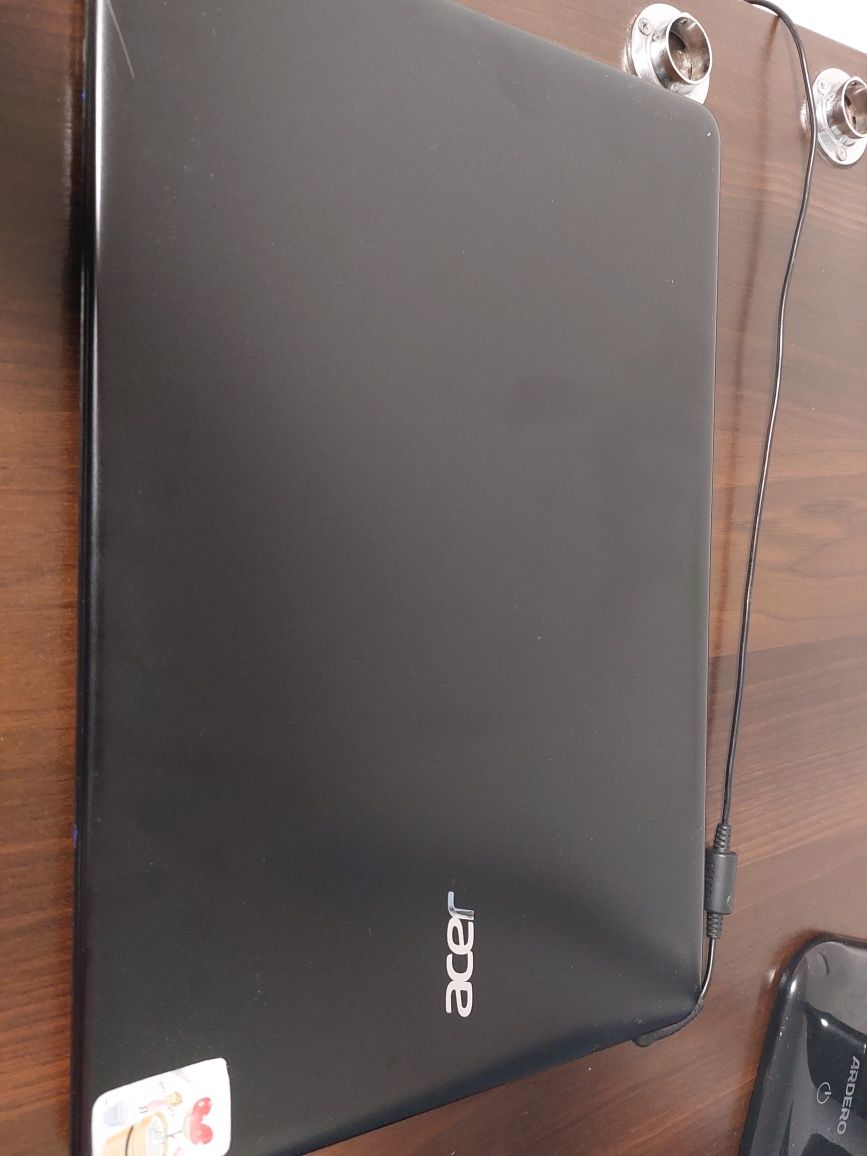 Ноутбук Acer Aspire e1 z5we3