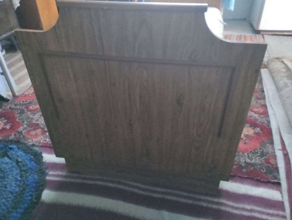 Ліжко односпальне