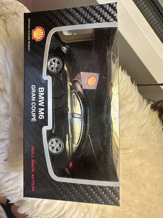 Samochód kolekcjonerski BMW M6 Gran coupe