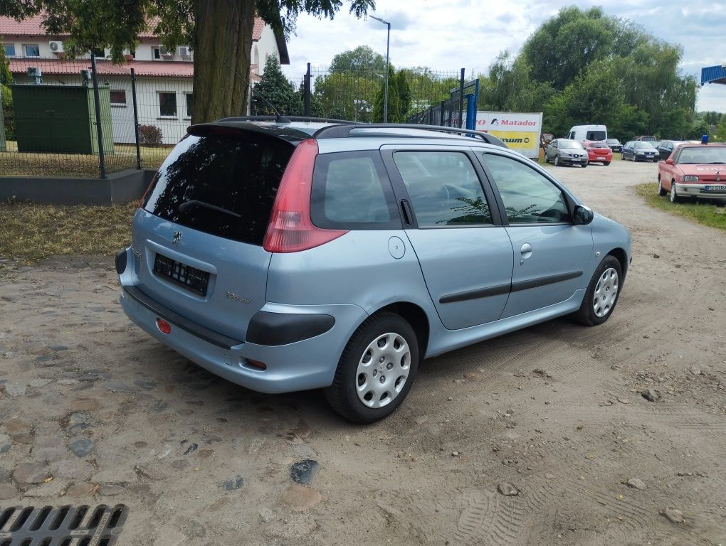 Peugeot 206SW Kombi 1.4 benzyna klima z Niemiec
