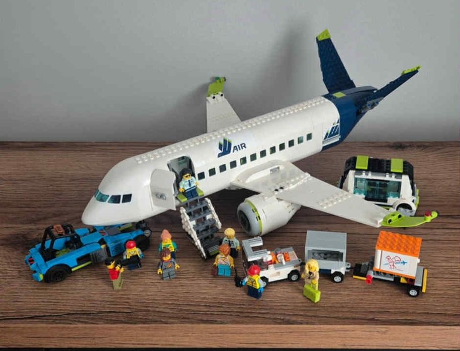 LEGO 60367 City Samolot pasażerski