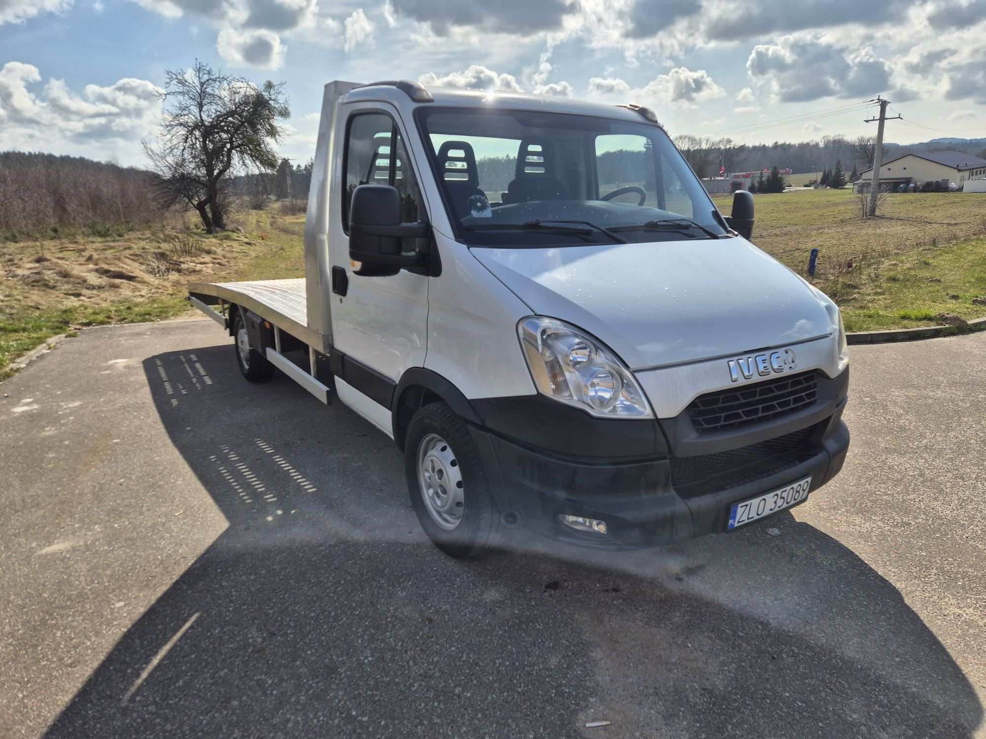 3,0 170km 3,5t hak, szykowany pod siebie.