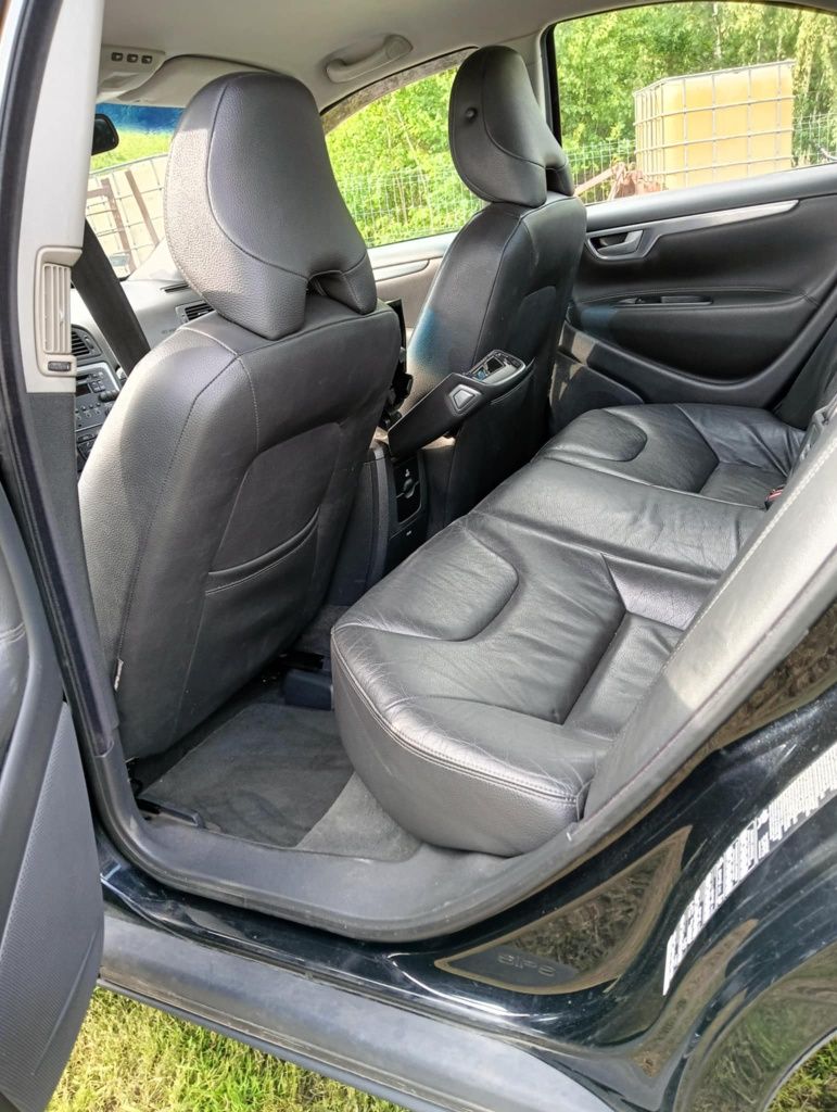 Sprzedam auto Volvo S60 d5 z roku 2005