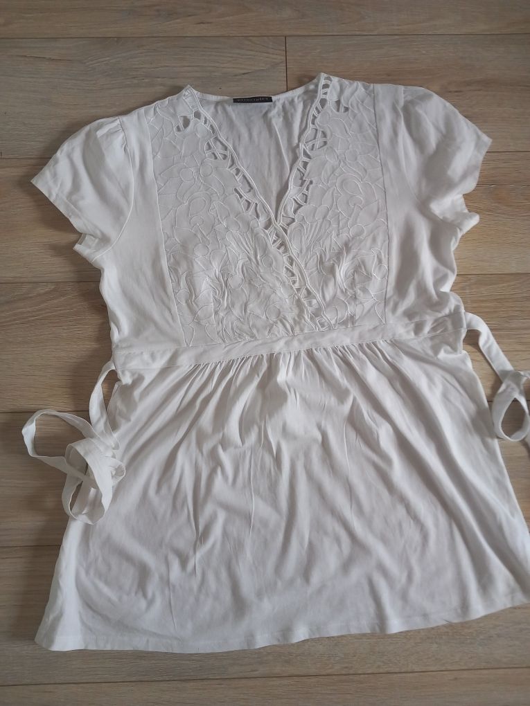 Bluzka ciążowa haftowana sesja fotograficzna