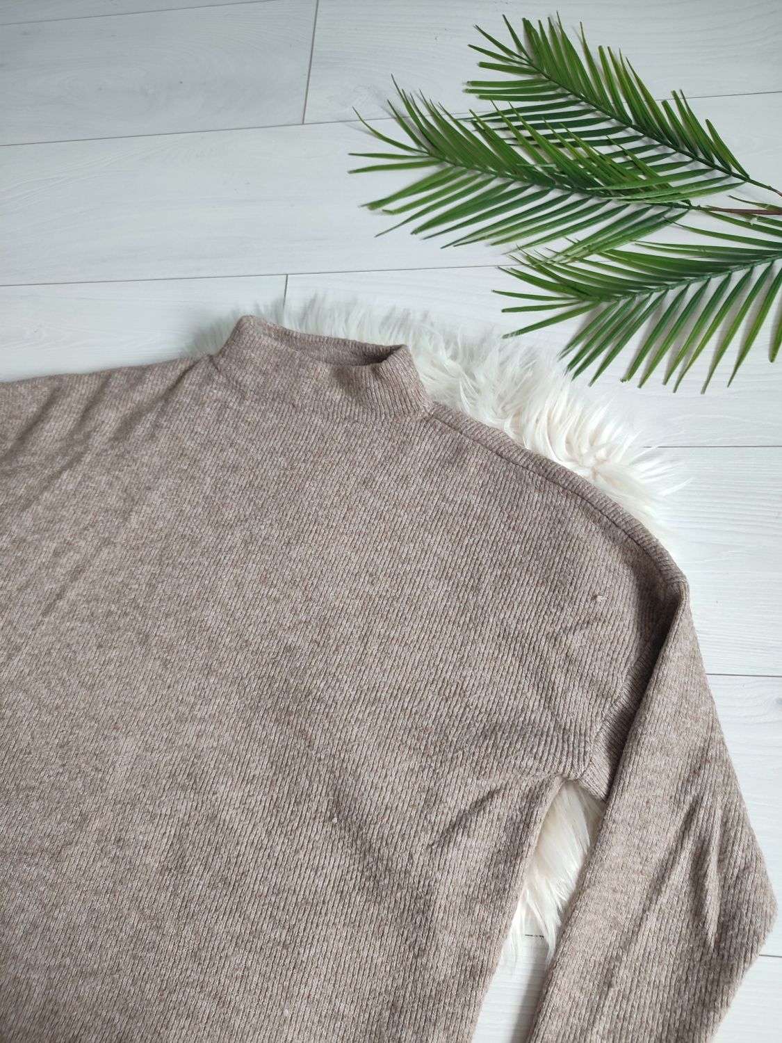 Mohito sweter mysi brązowy z golfem oversize rozmiar 36 S
