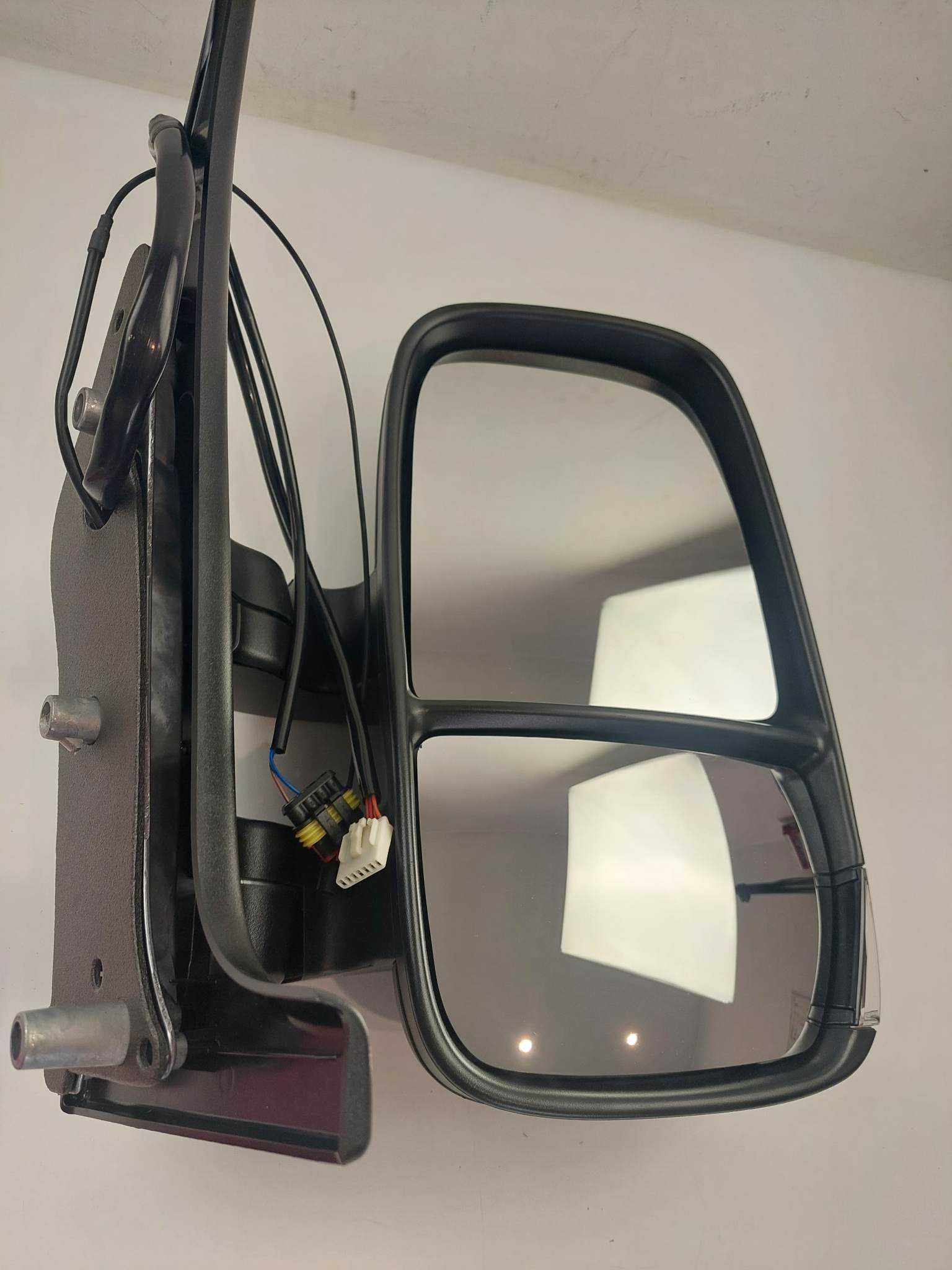 Lusterko zewnętrzne Iveco Daily V