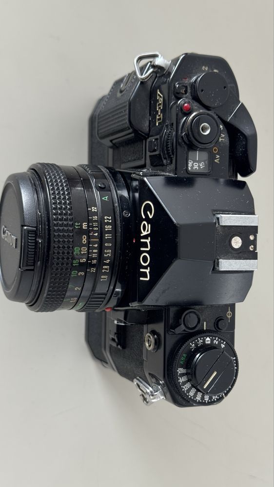 Canon A1 com motor mais objetiva 50mm 1.8 perfeito estado
