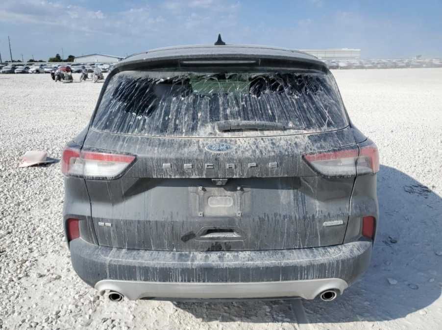 2020 Ford Escape, SE