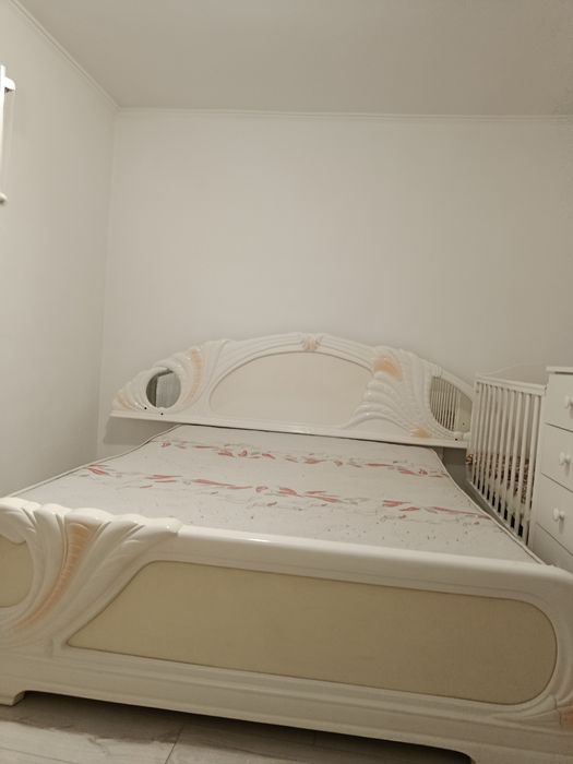 Ліжко    двоспальне