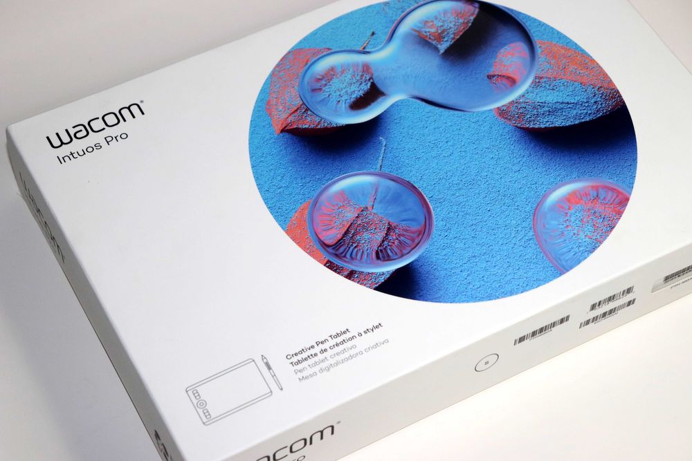 Графічний планшет Wacom Intuos Pro S PTH-460