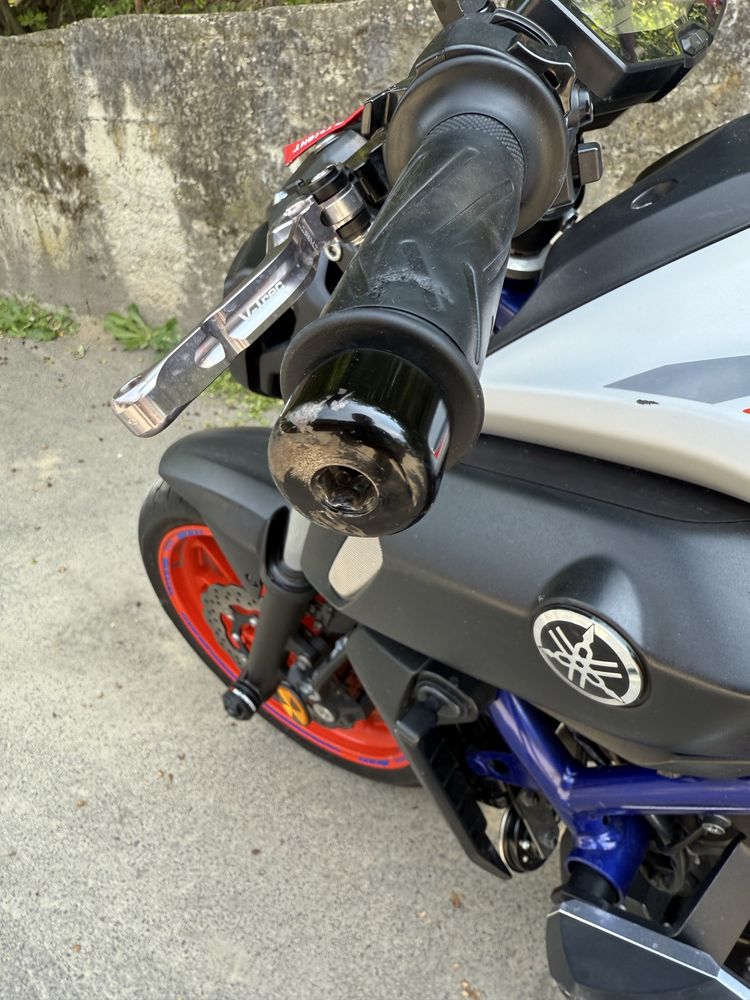 Мотоцикл Yamaha mt-07