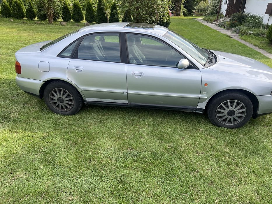 Audi A4 B5 1.8 LPG  | ubezpieczenie | przegląd | butla |