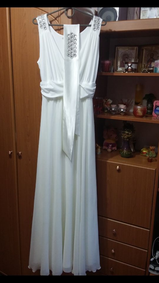 Платье вечернее,выпускное,свадебное в пол