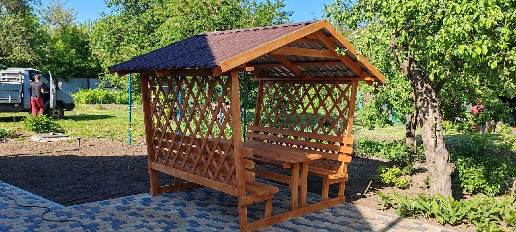 Альтанка дерев'яна шестигранка
