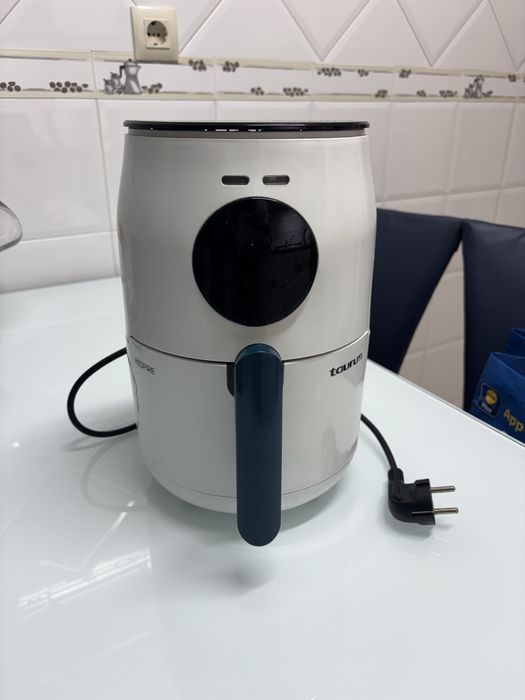 Airfryer Taurus branca