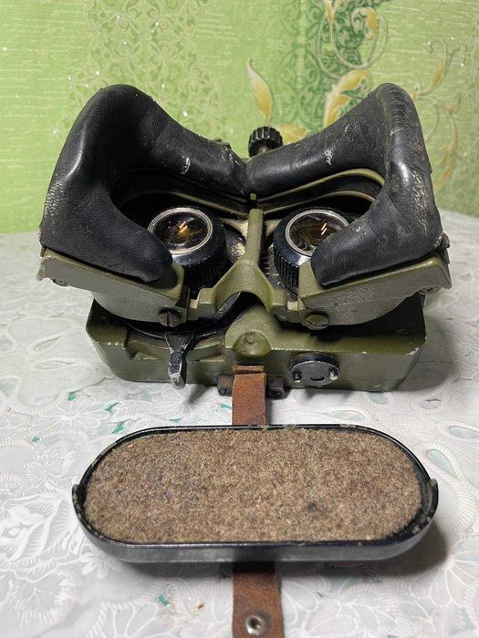 Бінокуляр армійський