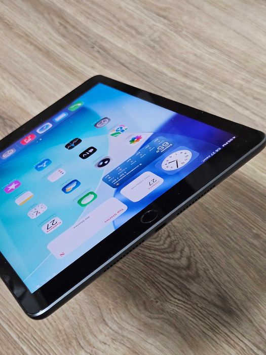 Apple iPad 9 Gen -64Gb , Space Gray , MDM , аккум 100%