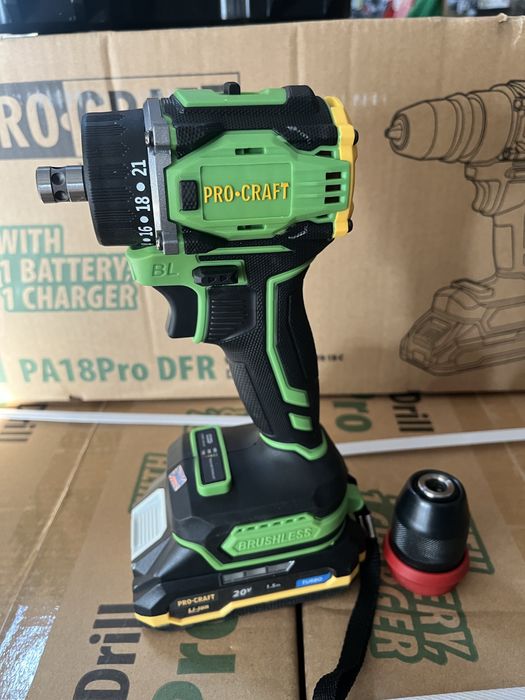 Шуруповерт PROCRAFT PA-18Pro DFR/безщ/30Нм/Акб та ЗП/Кейс/Метал патрон