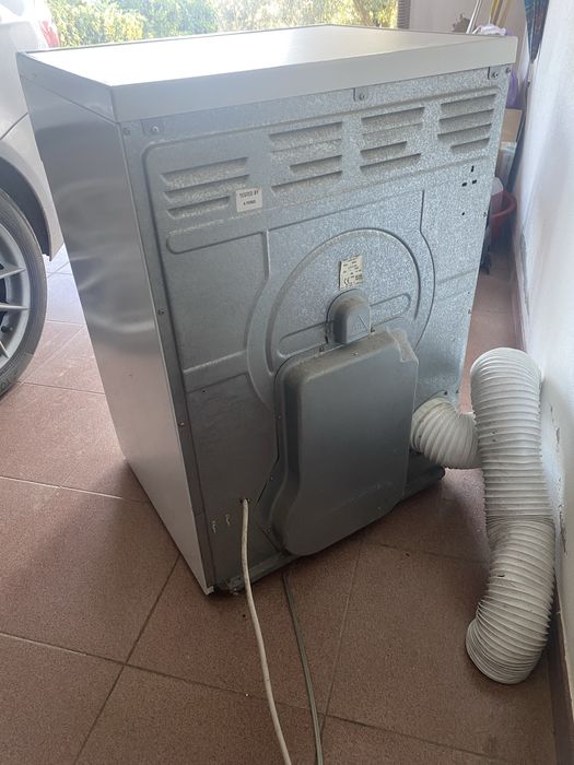 Maquina de secar roupa Indesit