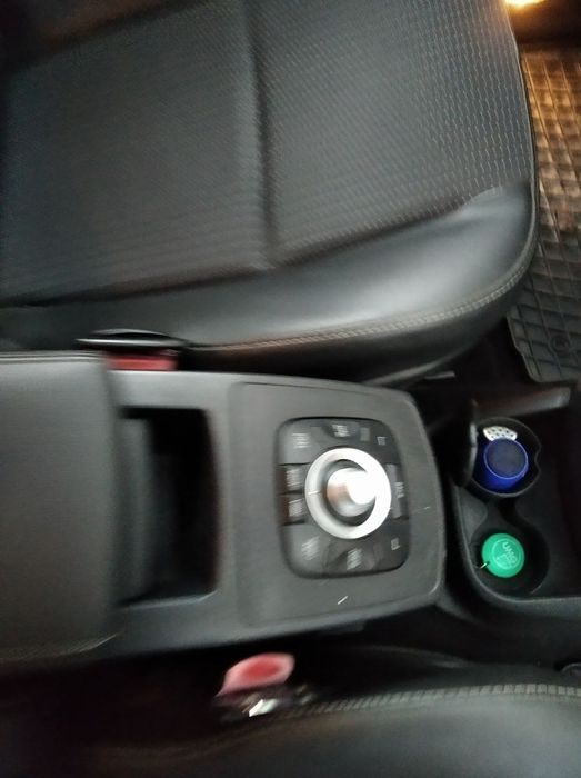 Рено сценік 2011 рік