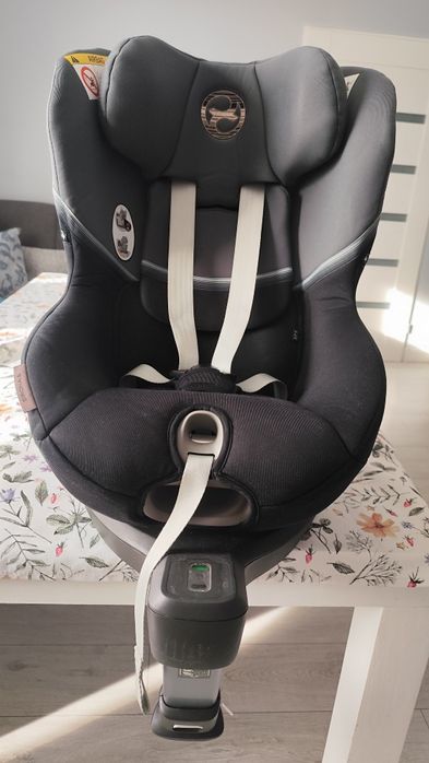 Fotelik samochodowy Cybex Strona S2 I-size obrotowy 360 ISOFIX
