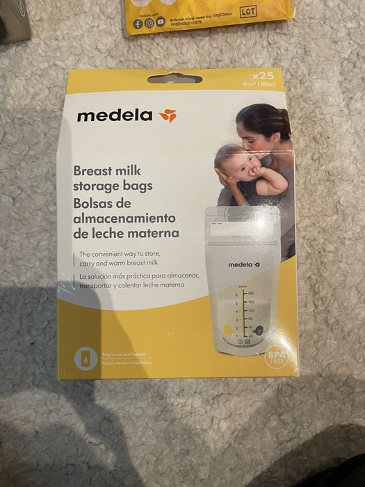 Copo coletor, sacos armazenamento leite e discos amamentação