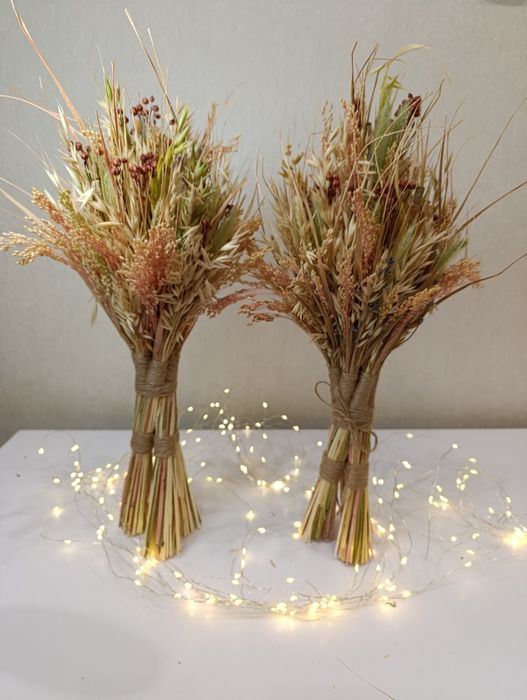 Невеликі дідухи  4ї0 см,
Акура