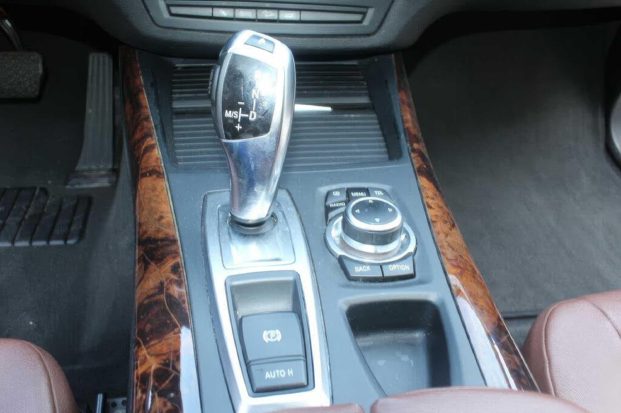 2012 BMW      X5