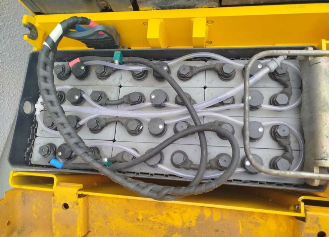 Wózek z platformą Jungheinrich ERE 225 - 1600mm Bateria: z 2021 roku