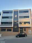 Apartamento T3 Novo | 120 m² | Garagem Box | Rotunda da Areosa