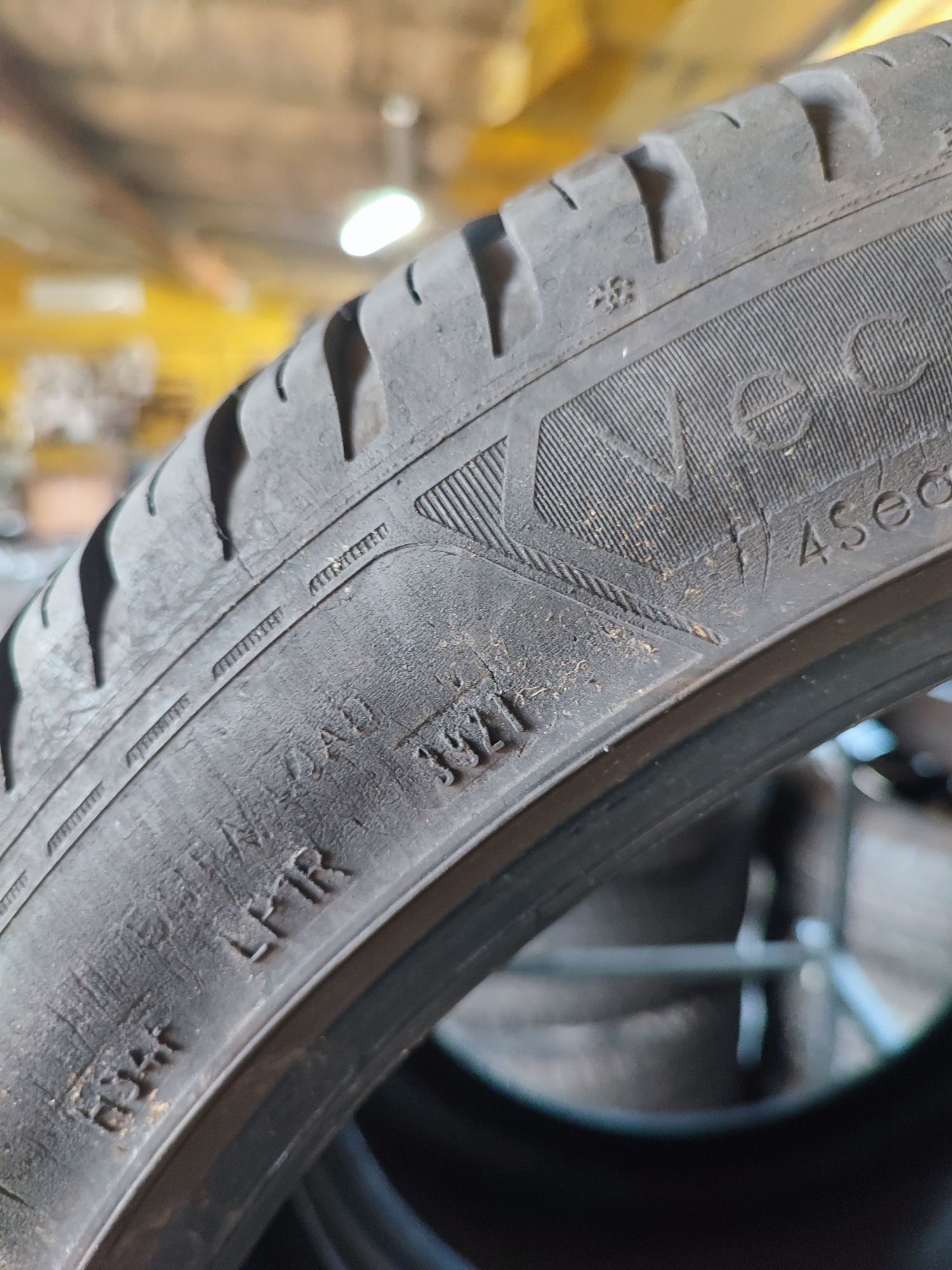 Opony całoroczne 225/45R18 95W GoodYear Vector 4 Seasons | 2szt