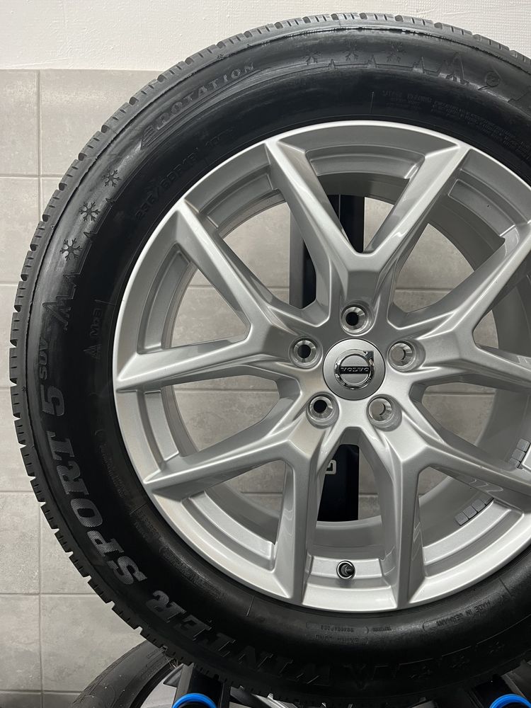 Koła Zimowe 18 Volvo XC60 XC90 Nowe 235/60R18 Dunlop