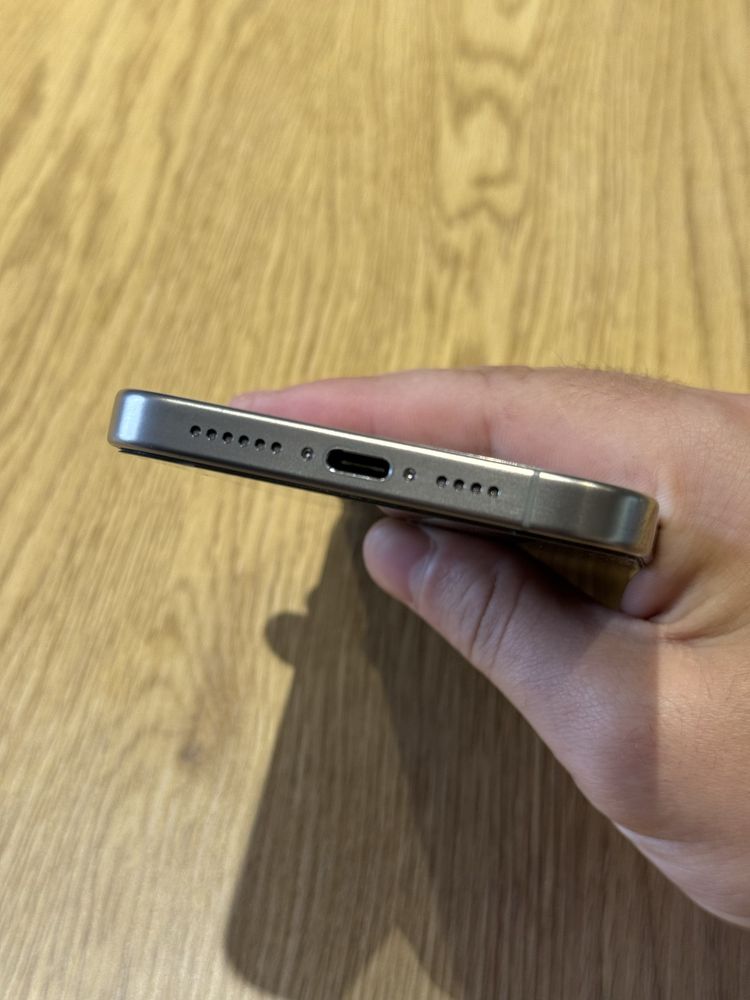 IPhone 15 ProMax Global Sim Neverlock ideal a+ 256 GB Natural Titanium