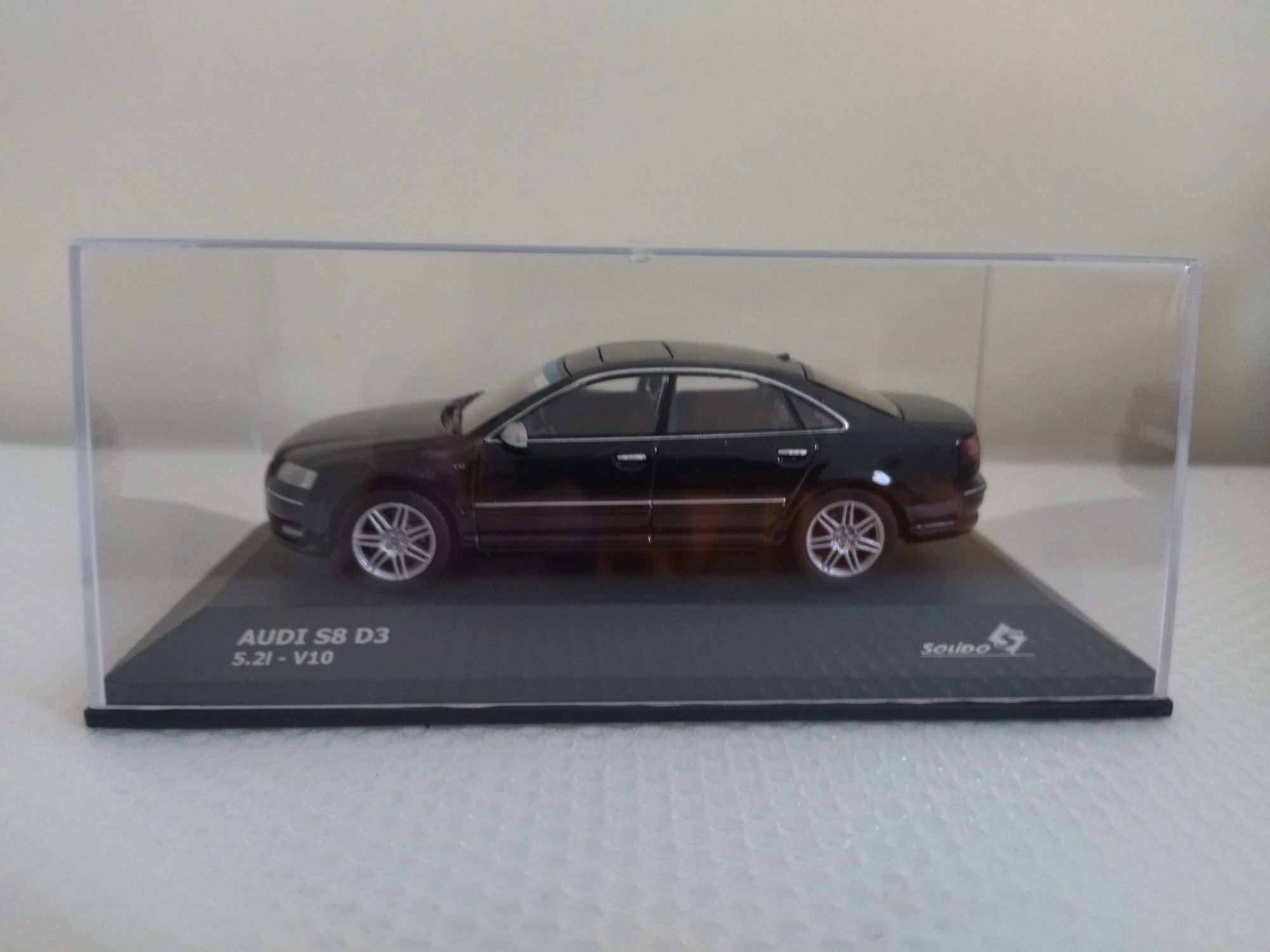 Miniatura Audi S8 Nova 1/43