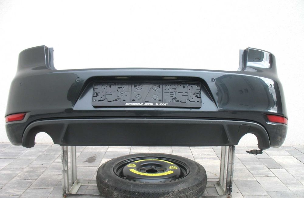 VW Golf VI 6 GTI GTD zderzak tył 4x PDC kolor LA9W