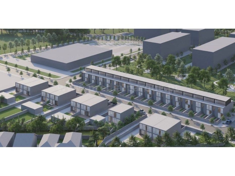 Lotes de terreno para construção de prédios em propriedade horizont...