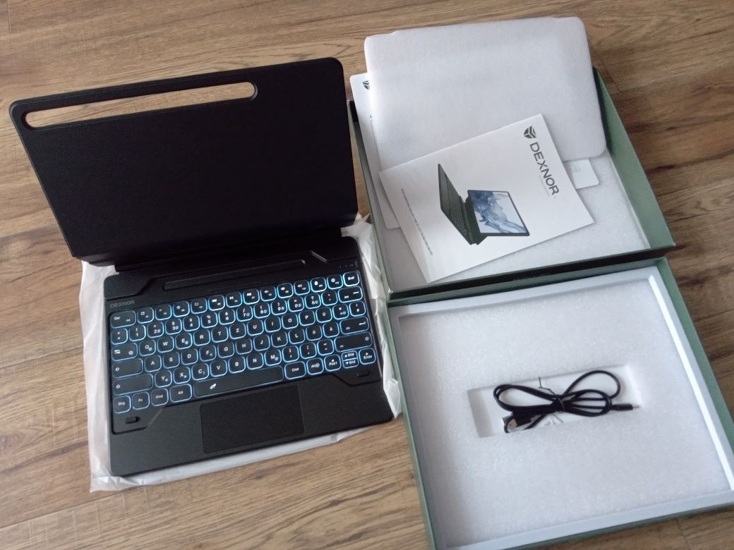 Dexnor Etui z klawiaturą do Samsung Galaxy Tab S9 S8 S7 PLUS DE