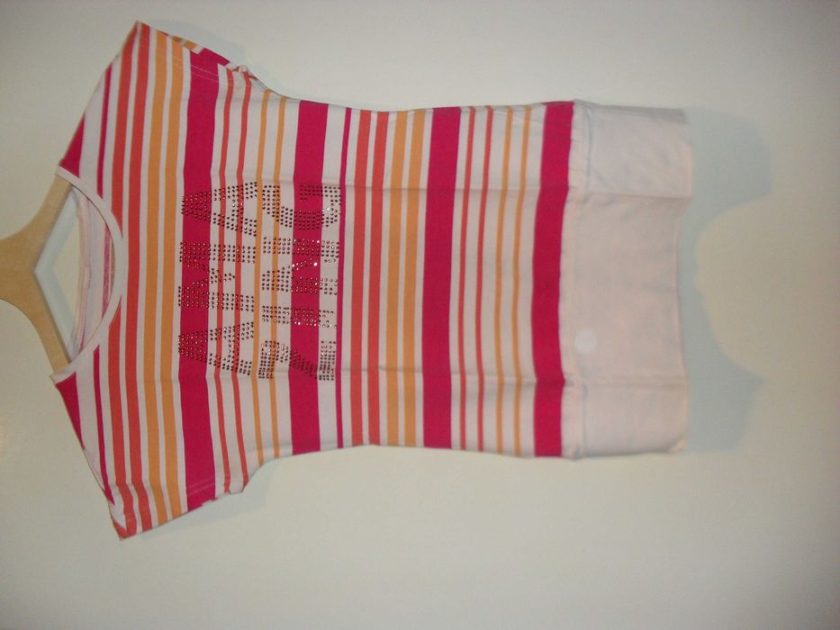 T-shirt damski w paski
