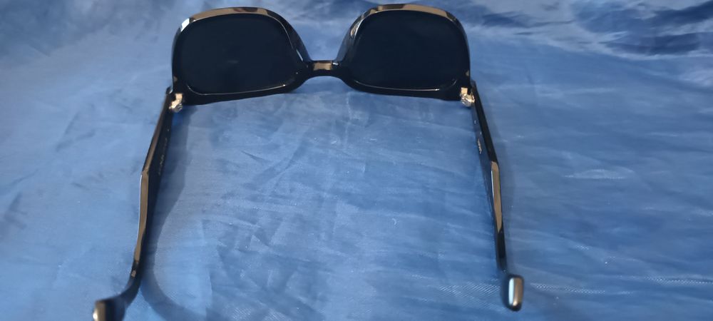 Gentle Monster modelo Lilit 01