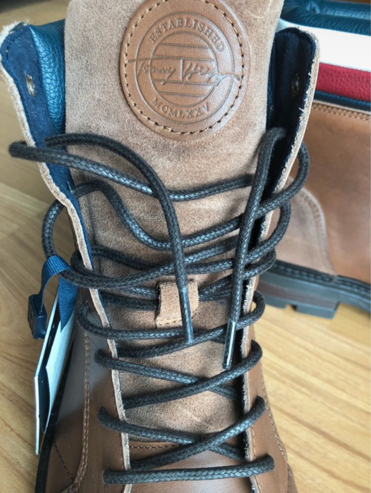 Botas castanhas da Tommy Hilfiger 42 Novas