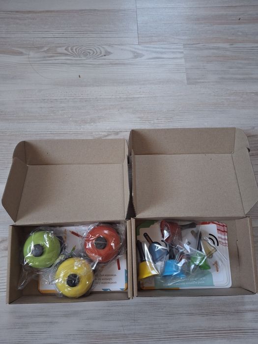 Набори "Кмітливі дзвоники", "Розумні дзвіночки".