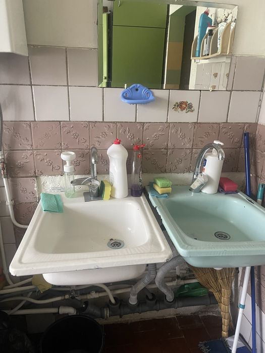 Продам гуртожиток в центрі міста