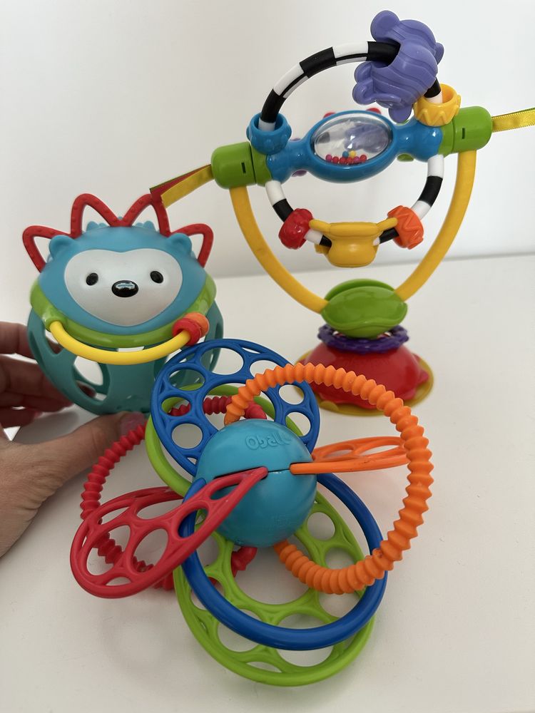 Іграшка playgro , skip hop
