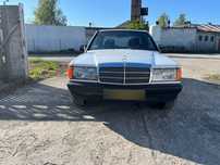 Mercedes-Benz W201 (190) Kultowy Mercedes Benz 190 2.0 KAT