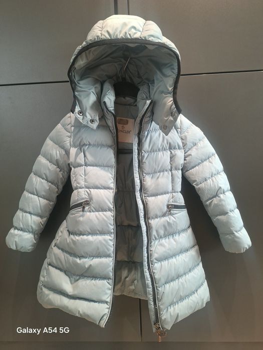 Kurtka, płaszczyk firmowy MONCLER dla  dziewczynki rozmiar 104
