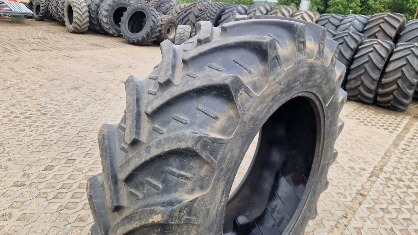 520/70r38 460/85r38 18.4r38 18.4-38 kleber 70% bez napraw