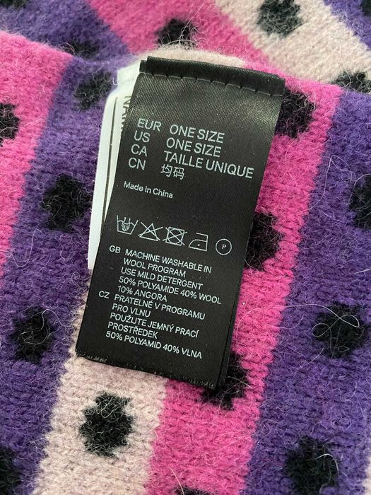 Wełniany szalik 40% wełna 10% angora kolorowy czarny różowy kropki